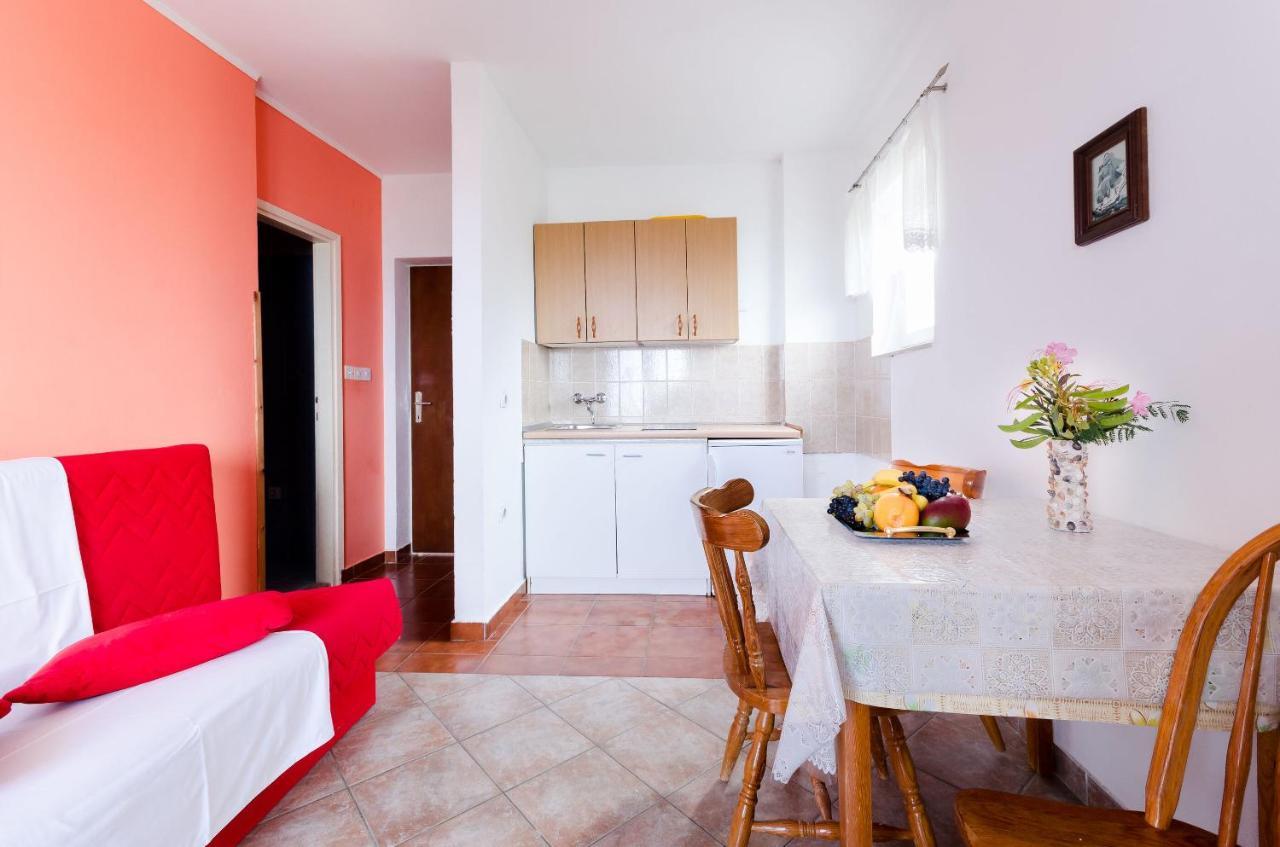 Apartments Sime Lopar Kamer foto